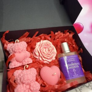 Valentine's Day Bear Heart Peony Pillar Candle and Perfume Gift Box
