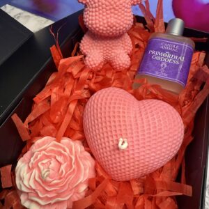 Valentine’s Day  Bear Heart Peony Pillar Candle and Perfume Large Gift Box