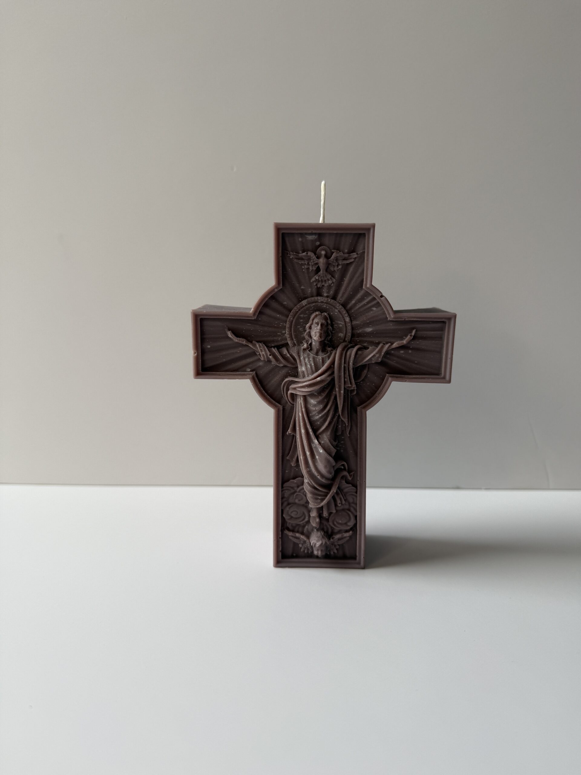 Jesus Resurrected Pillar Candle